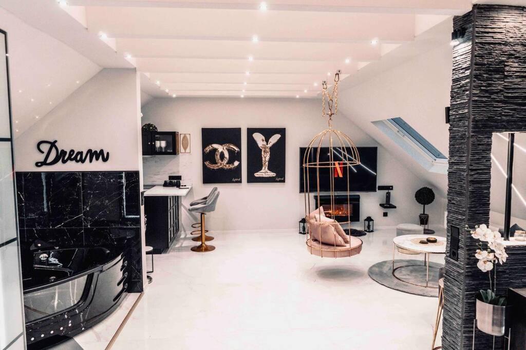 شقة Exquisites Loft Mit Whirlpool هاغين المظهر الخارجي الصورة