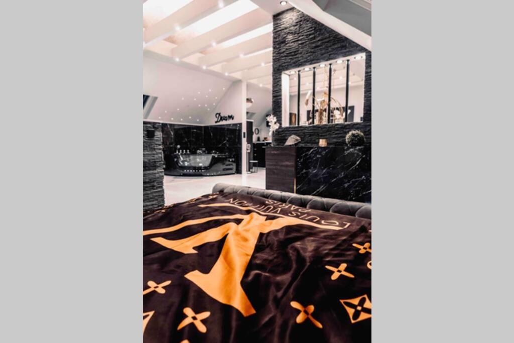شقة Exquisites Loft Mit Whirlpool هاغين المظهر الخارجي الصورة